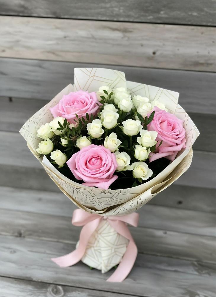 Букет цветов из: Розы в Княжево
