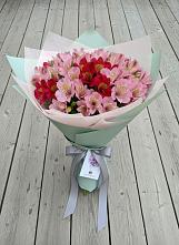 Букет цветов из:  Альстромерии в Княжево