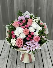 Букет цветов из:  Альстромерии, Гвоздики, Розы и Хризантемы в Княжево