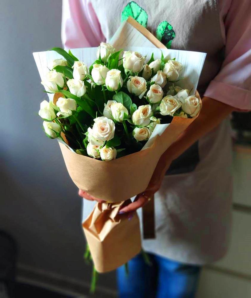 Букет цветов из: Розы в Княжево
