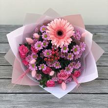 Букет цветов из:  Розы, Герберы и Хризантемы в Княжево