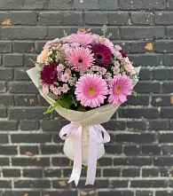 Букет цветов из:  Герберы и Хризантемы в Княжево
